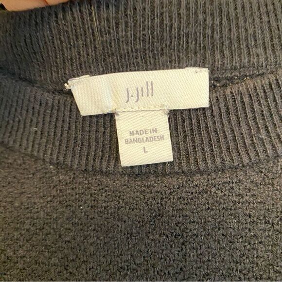 J. Jill black crew neck side slit button sleeve tunic sweater silk wool blend L - Picture 8 of 9